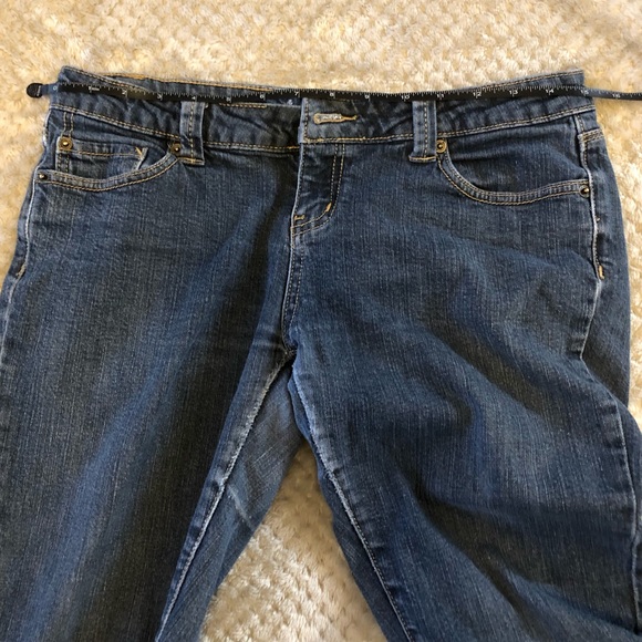 Wet Seal Low Rise Jeans - Picture 2 of 13
